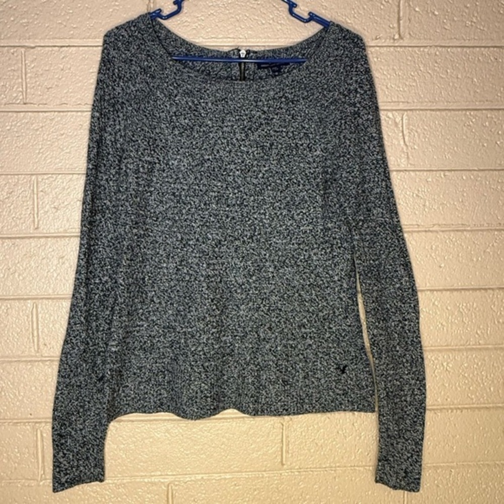 American Eagle Outfitters gray Knit Sweater